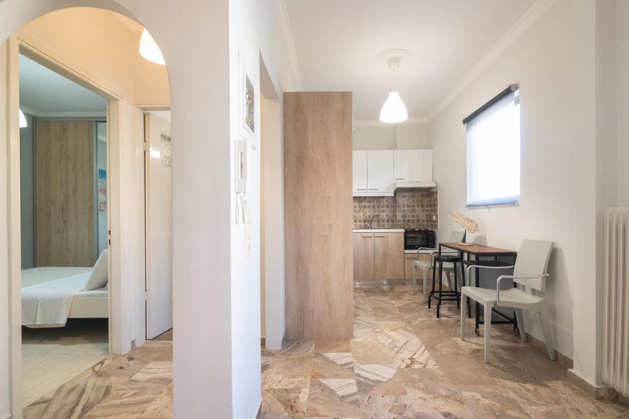 Bilocale - Δίχωρο Διαμέρισμα Δίπλα Στα Ψηλαλώνια Patras Exterior foto